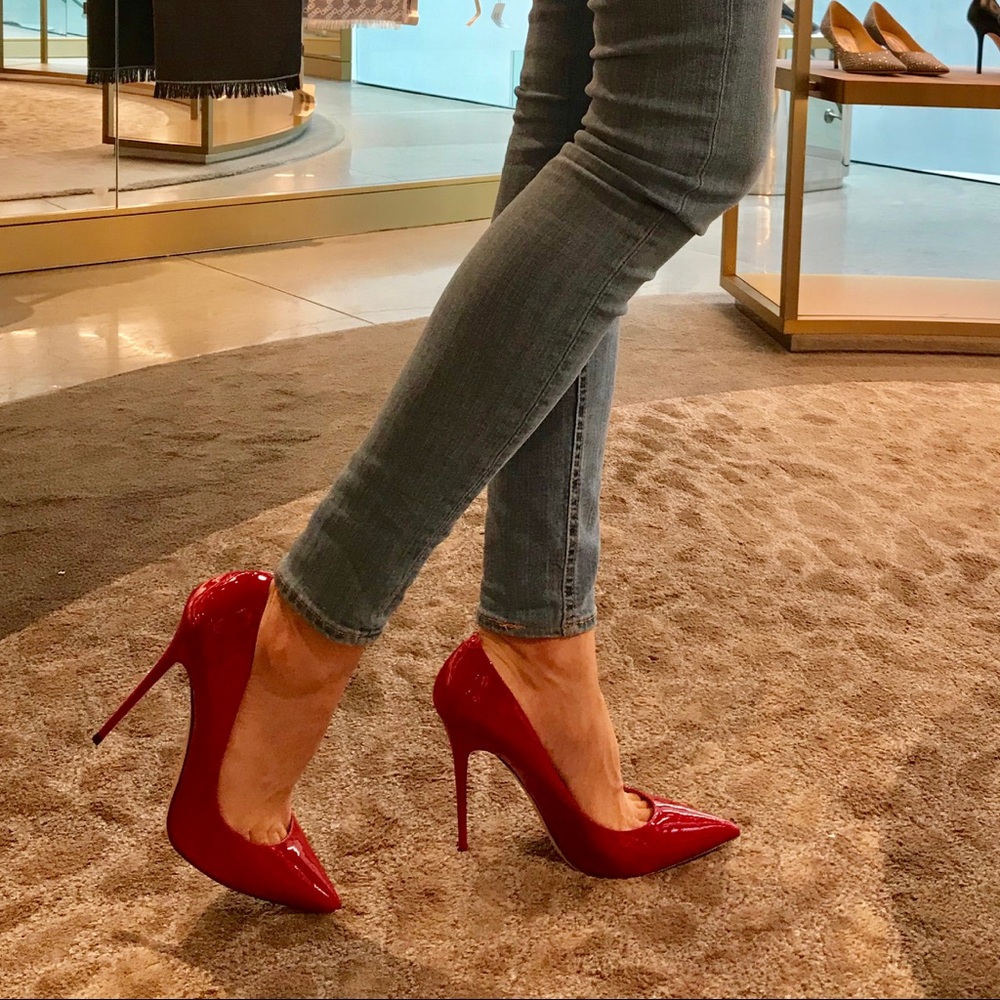 Meet your Posher, Elizabeth